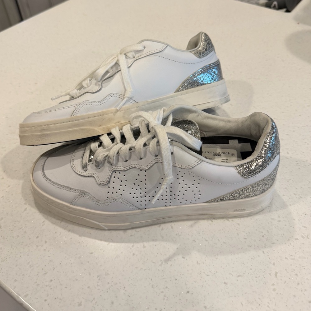 P448 Sneakers
